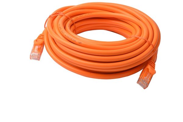 8WARE Cat6a UTP Ethernet Cable 10m Snagless Orange